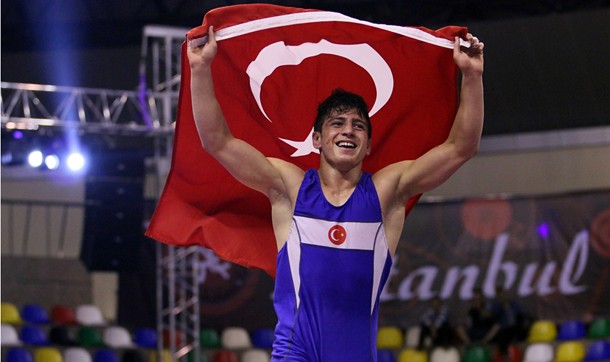 Cengiz Arslan, Avrupa Gençler şampiyonu oldu