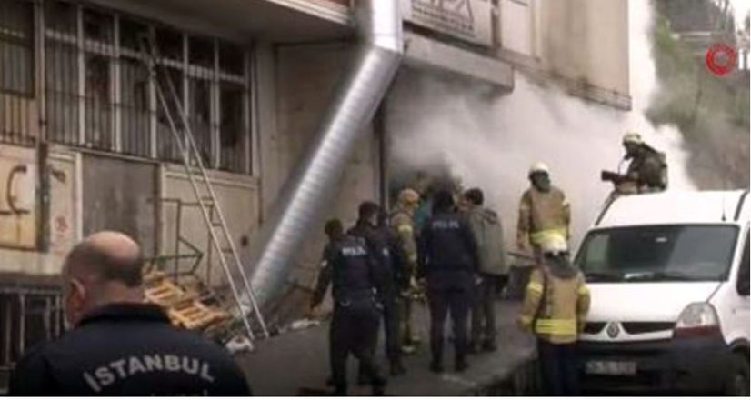 Arnavutköy'de facia: 4 kişi yanarak can verdi