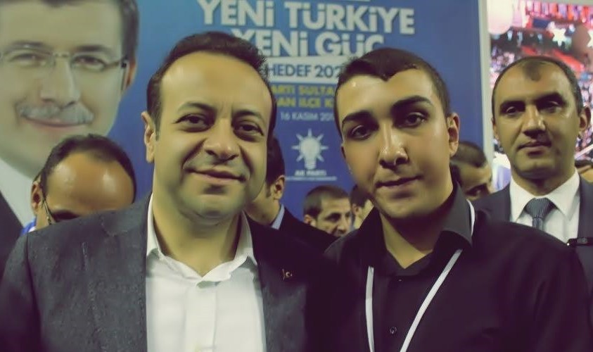 AKP'li  başkan canlı bombaya rahmet diledi