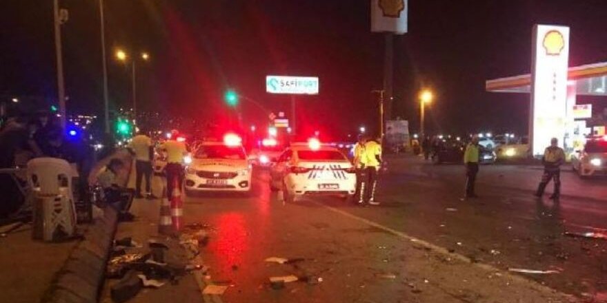 Kocaeli'de alkollü sürücü dehşeti: 1’i polis 3 yaralı