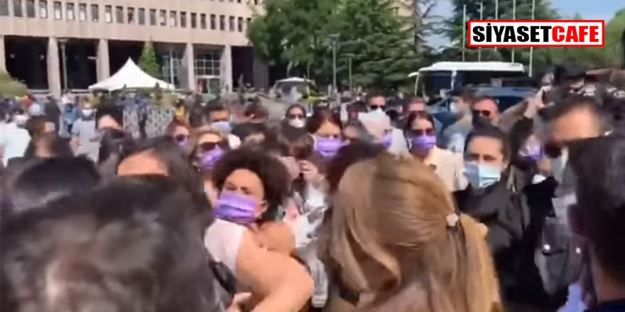 'İstanbul Sözleşmesi'ni Ankara'da savunan kadınlara polis müdahale etti