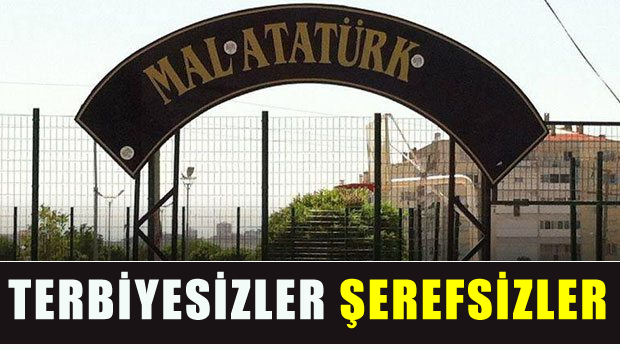 Menemen'de Ata'ya büyük saygısızlık