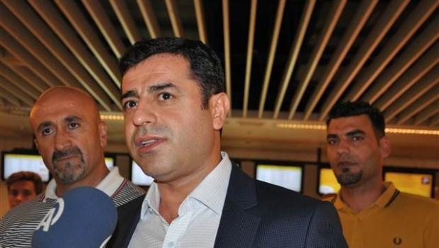 O sözlerini İnkar edip, Acilen Brüksel'e gitti