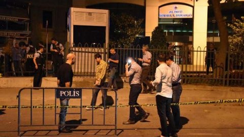 AKP İl Başkanlığı binasına ateş açıldı!