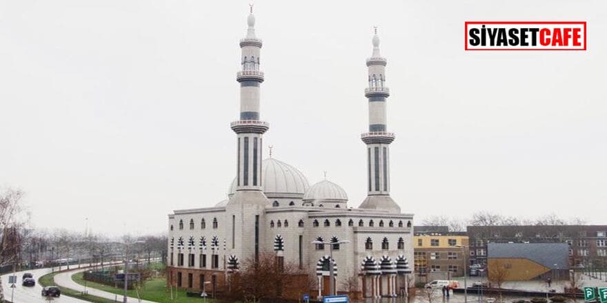 Hollanda'da belediyelerin camileri gizlice izlediği ortaya çıktı