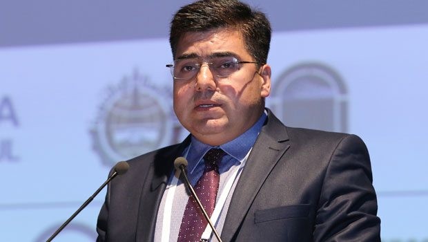 İslami Borsa için uğraşıyoruz