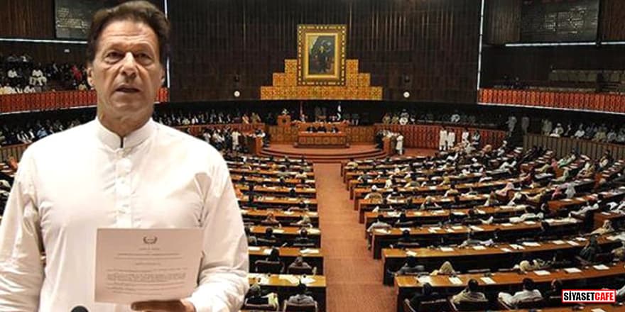Pakistan’da Cumhurbaşkanı Arif Alvi meclisi feshetti