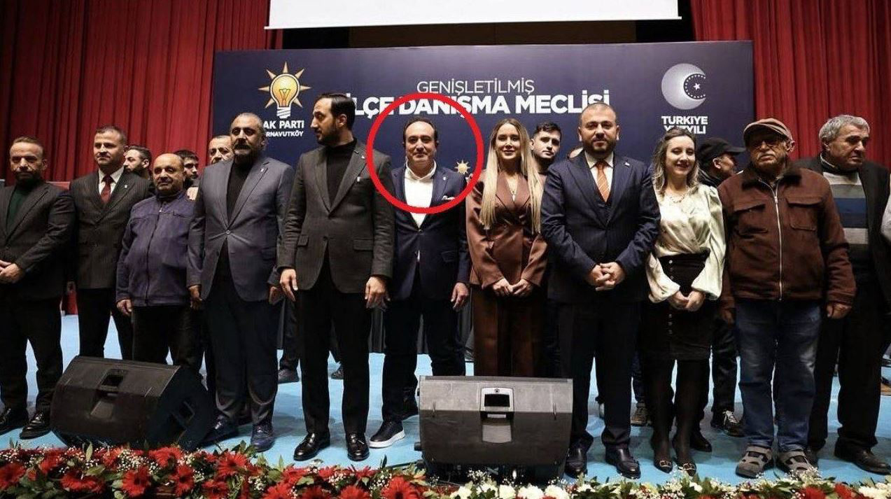 mutlak-butlan-atamasi-chpli-baskan-8-ay-once-akp-rozeti-takmis.jpg