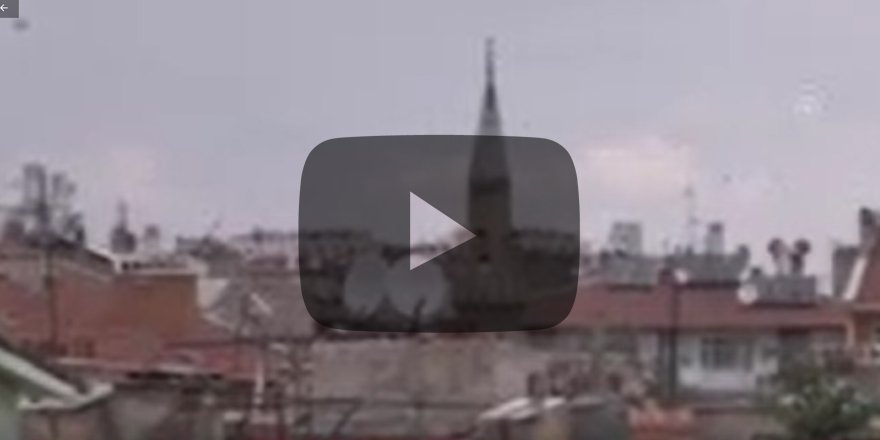 Camilerde Muammed Mursi için sela verildi