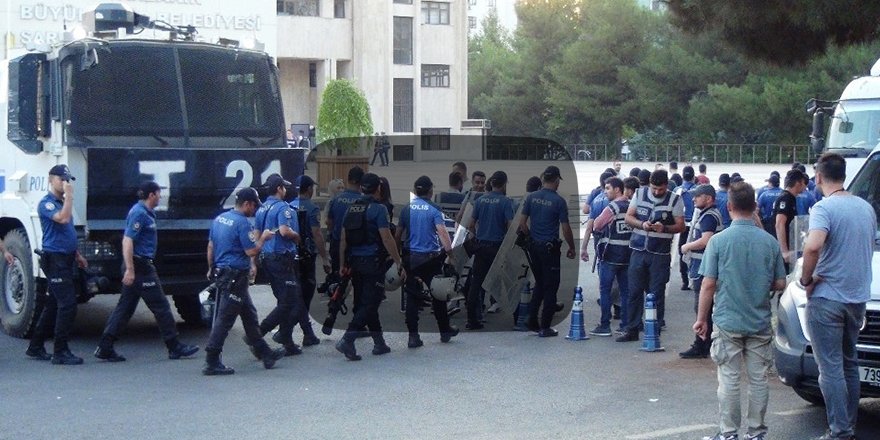 Diyarbakır, Van Mardin belediye başkanları görevden alındı