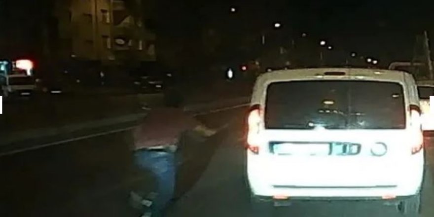 Konya'da film gibi dakikalar; polis aracını çalıp kaçtı!