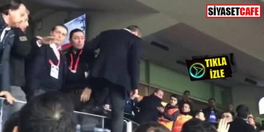 Ali Koç tribünlere indi