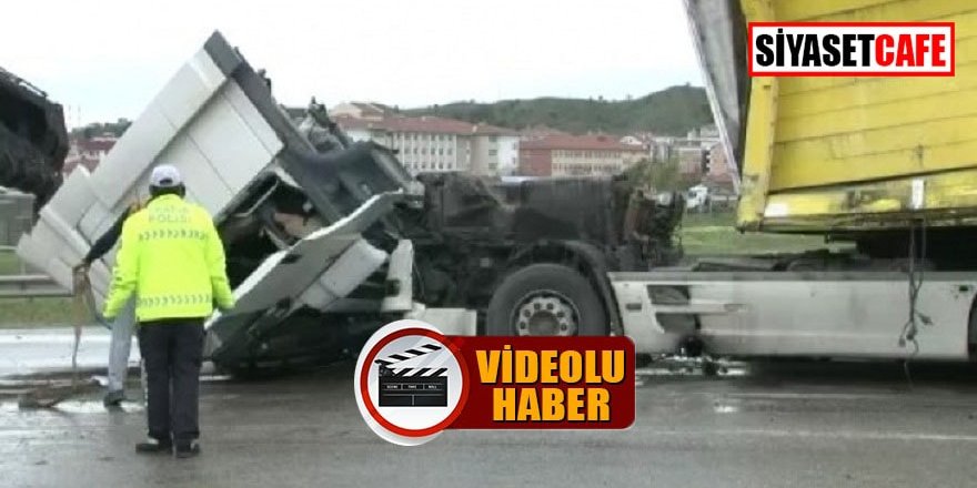 Tır ile belediye otobüsü çarpıştı: 9 yaralı!