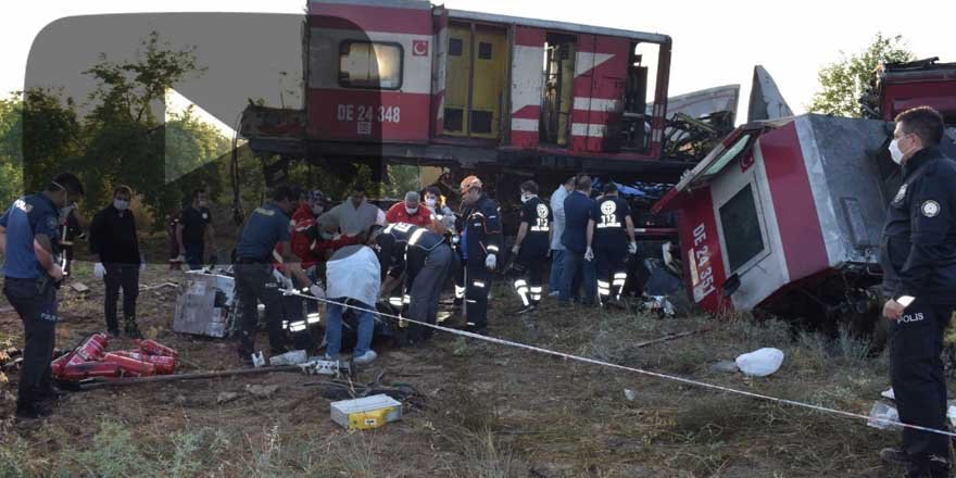 Malatya'da iki yük treni kafa kafaya çarpıştı: Ölü ve yaralılar var