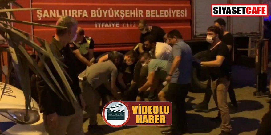 Bayrağımızı indirmeye çalışan haine linç girişimi