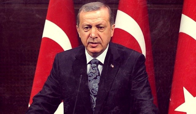 Erdoğan kime tokat attı ?