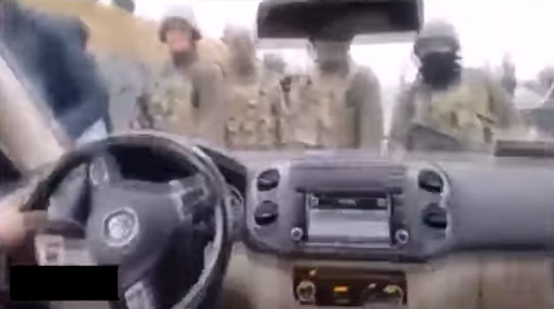 HDP'li vekil askerimizi ezmeye kalktı